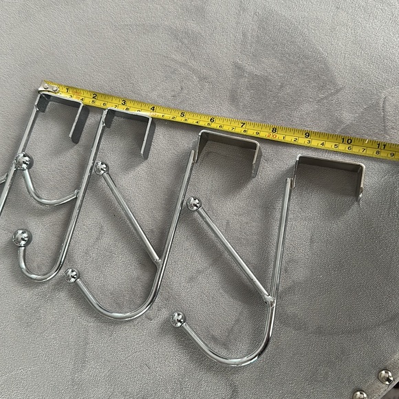 Over The Door Hanger/Hook - Picture 9 of 12